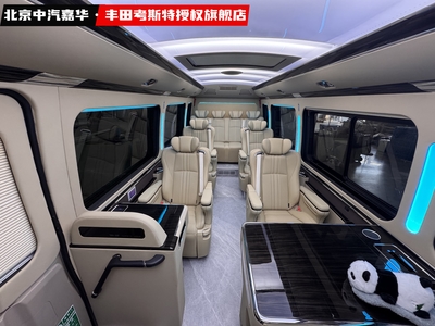 丰田考斯特12座新款龙鳞前脸4.jpg